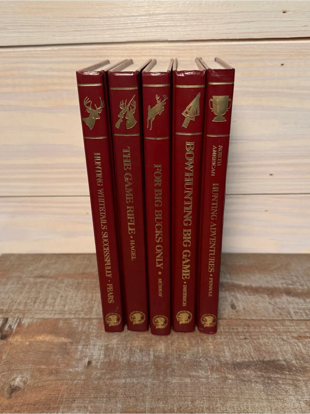 North American Hunting Club vintage elegant